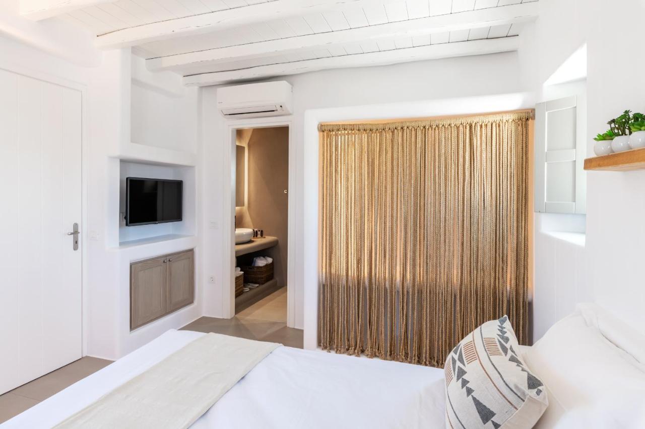 Mykonos Ag Villas In Ftelia Beach エクステリア 写真