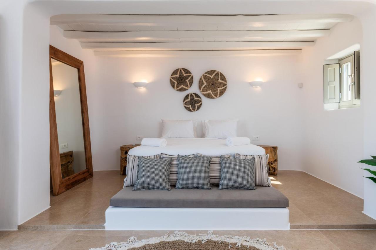 Mykonos Ag Villas In Ftelia Beach エクステリア 写真