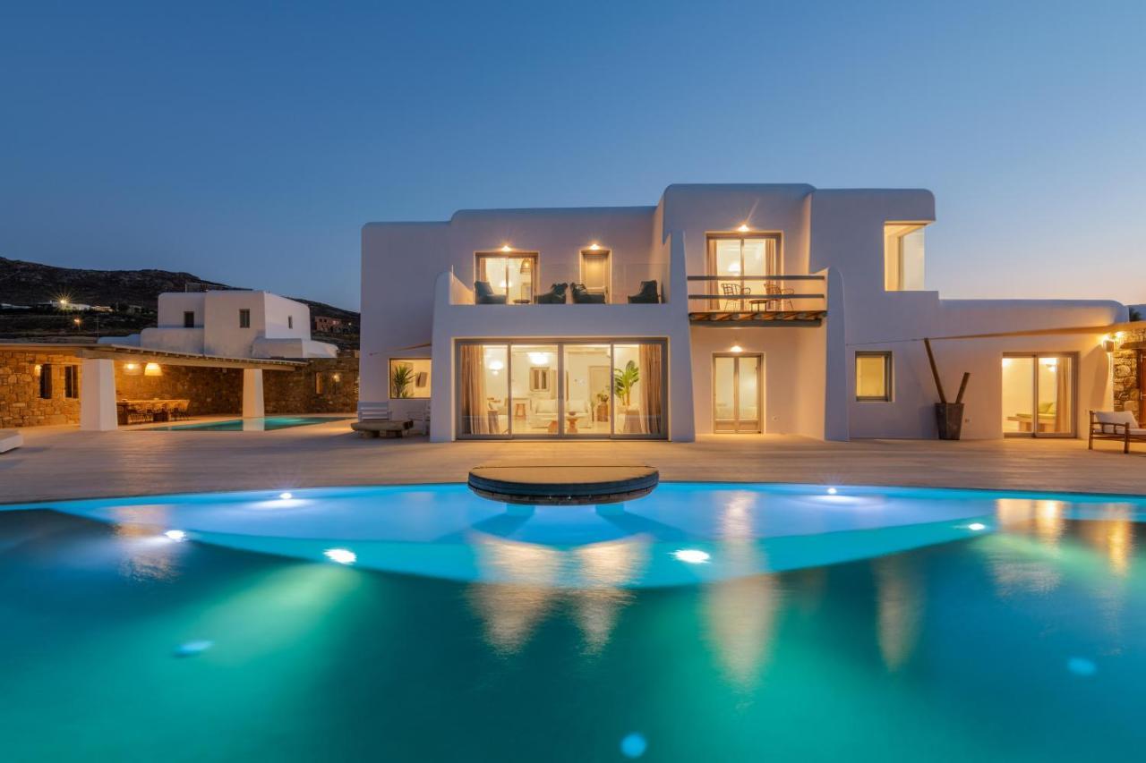 Mykonos Ag Villas In Ftelia Beach エクステリア 写真