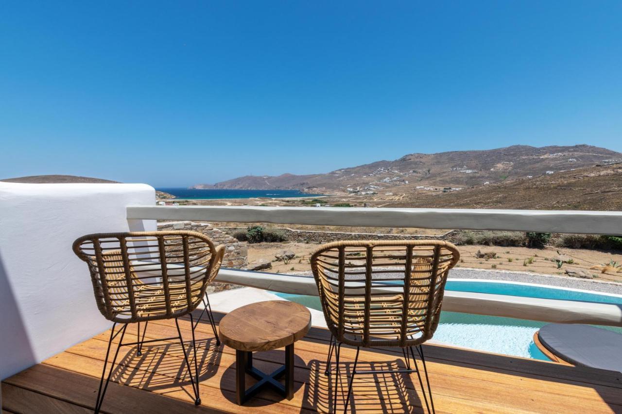 Mykonos Ag Villas In Ftelia Beach エクステリア 写真