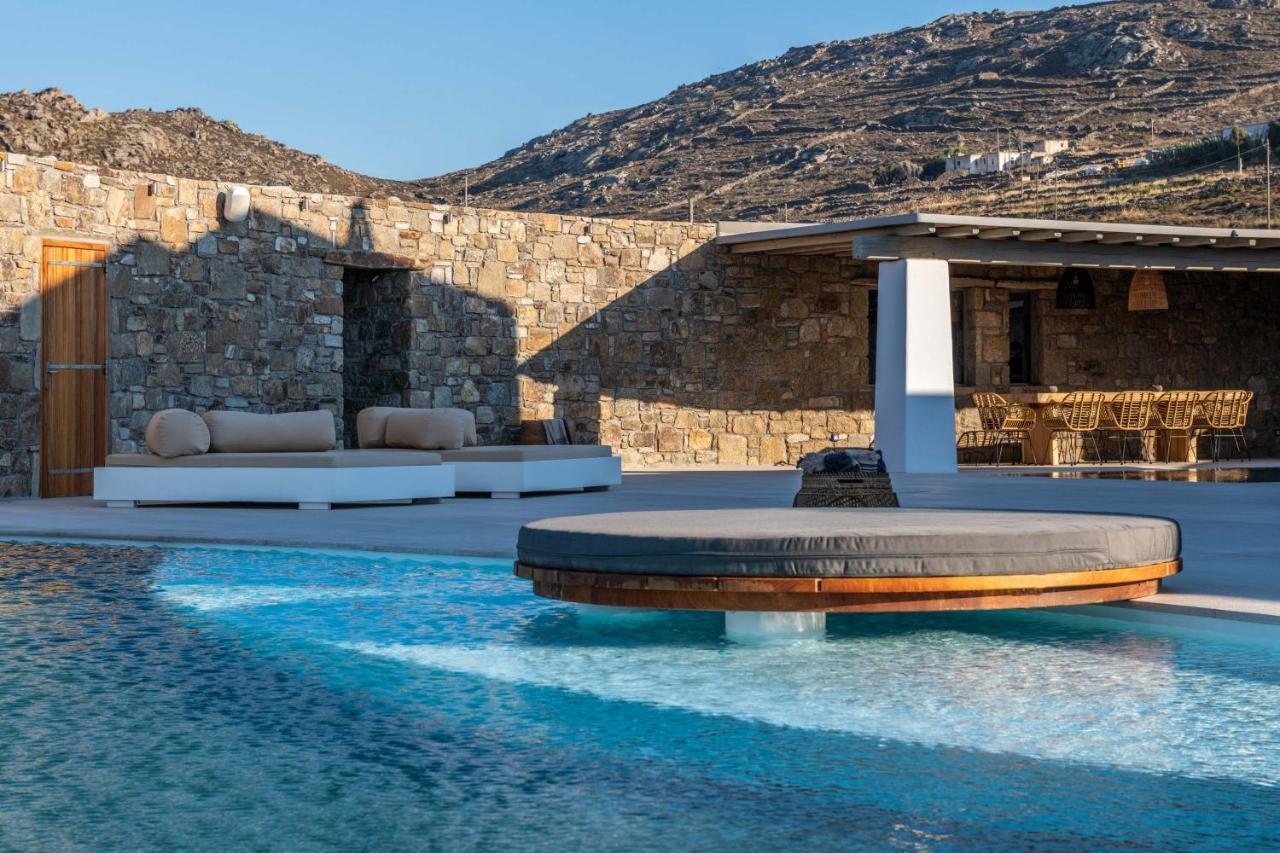 Mykonos Ag Villas In Ftelia Beach エクステリア 写真